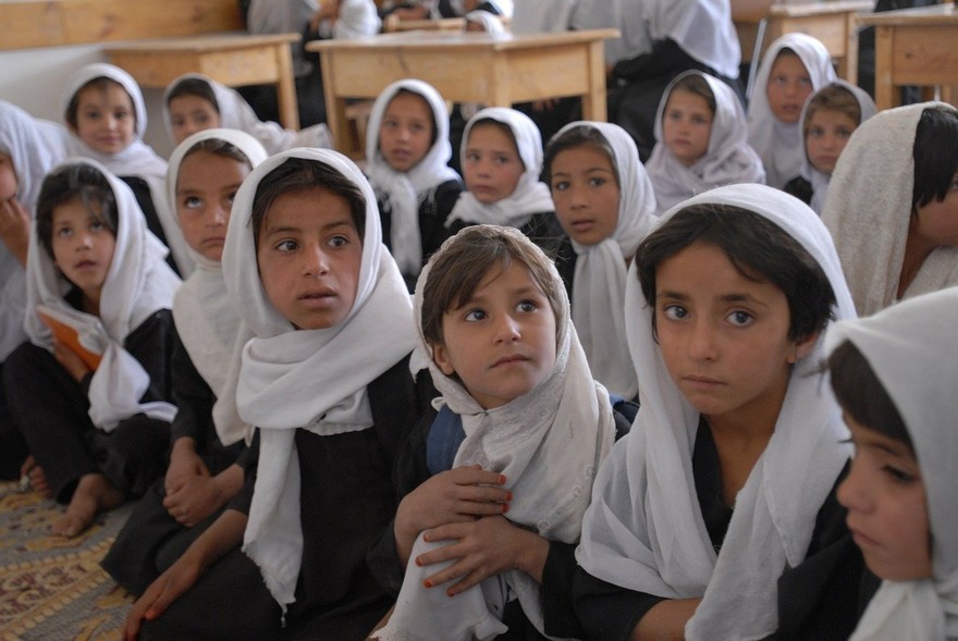 scuola afghanistan.jpg