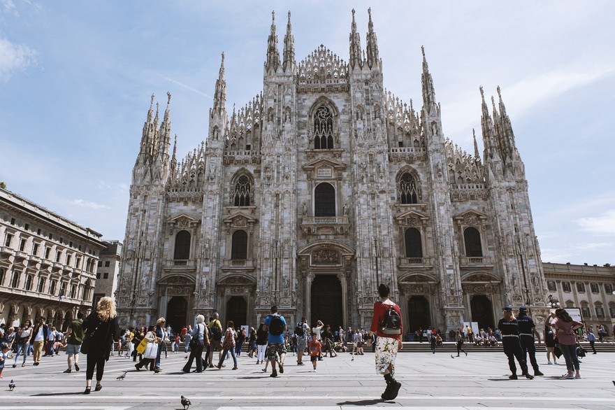 milan-cathedral-2436458_1920.jpg