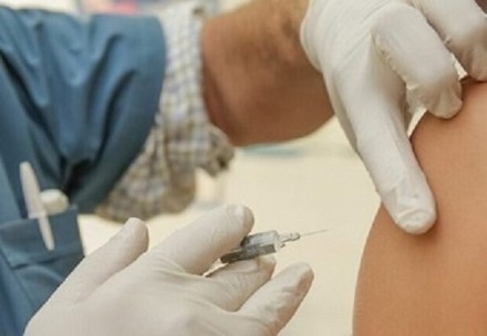 Vaccini over 40, nel Lazio prenotazioni esaurite in poche ore