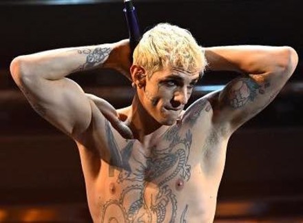 Sanremo: Codacons invierà il 'battesimo' di Achille Lauro al Papa