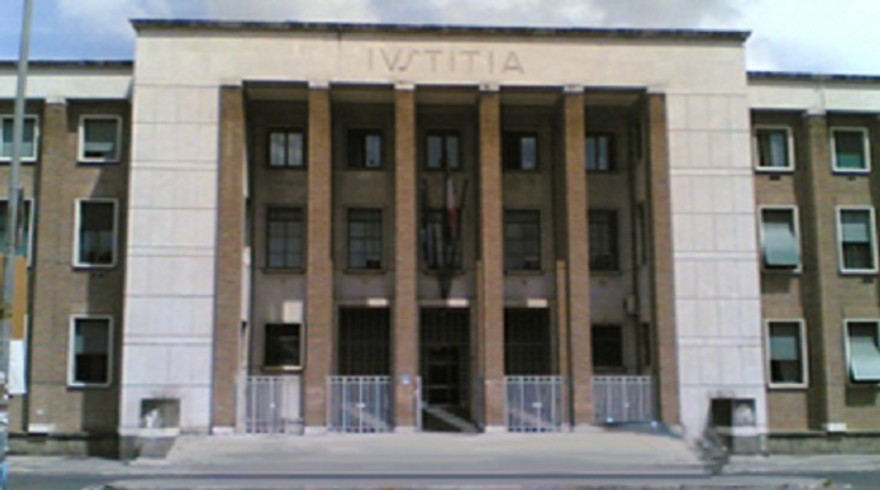 tribunale latina