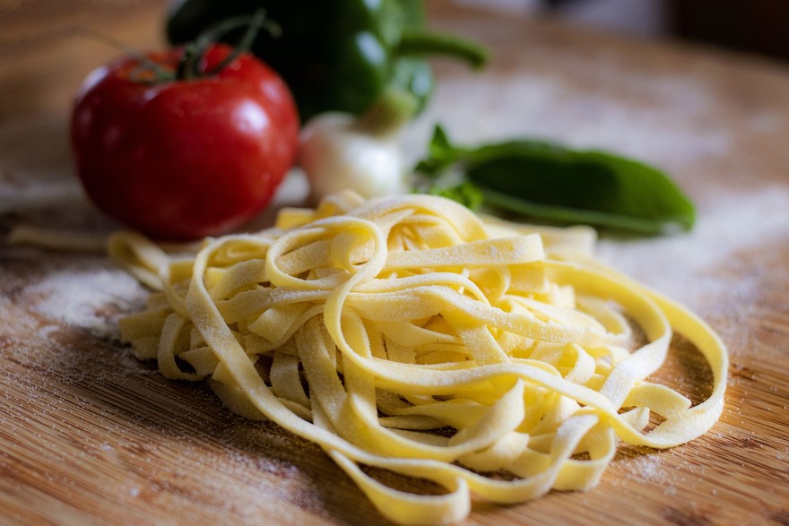 fresh-pasta-5154229_1920.jpg