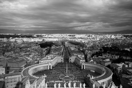 La spesa sospesa a San Pietro