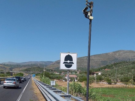 Gli automobilisti si destano contro le multe da autovelox