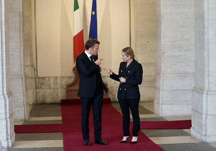La destra avanza e Macron indice le nuove elezioni