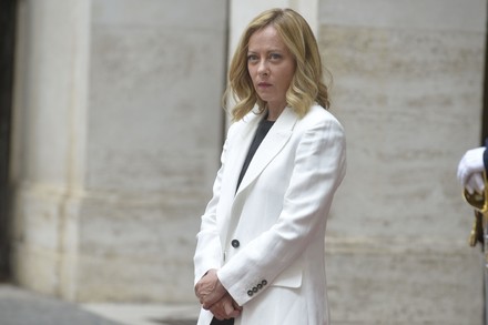 Meloni al Consiglio europeo, il governo 'studia' piano riarmo Ue