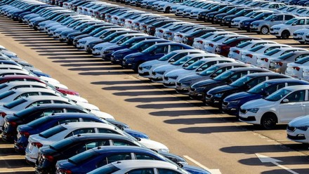 In Italia il mercato dell'auto va peggio che altrove