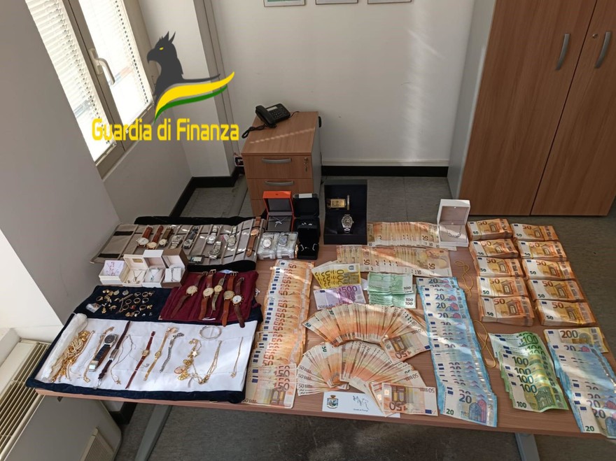 13092024_111610_foto 2 logo.jpg