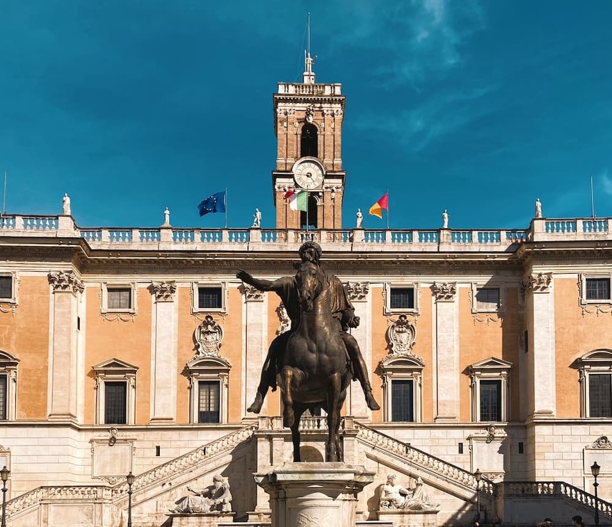 campidoglio statua equestre.jpg