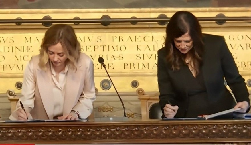 Firma Meloni-Todde.jpg