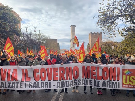 Sciopero generale, corteo Usb a Roma