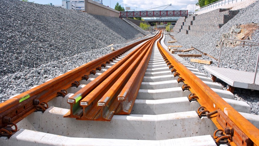 CANTIERE-FERROVIARIO