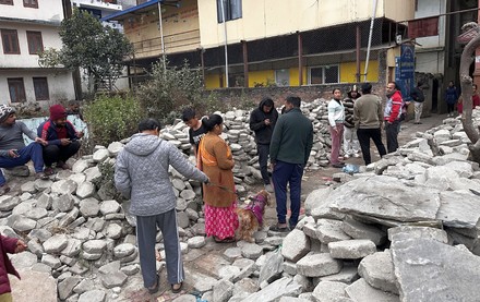 Terremoto in Tibet, conseguenze gravi nella regione del Nepal