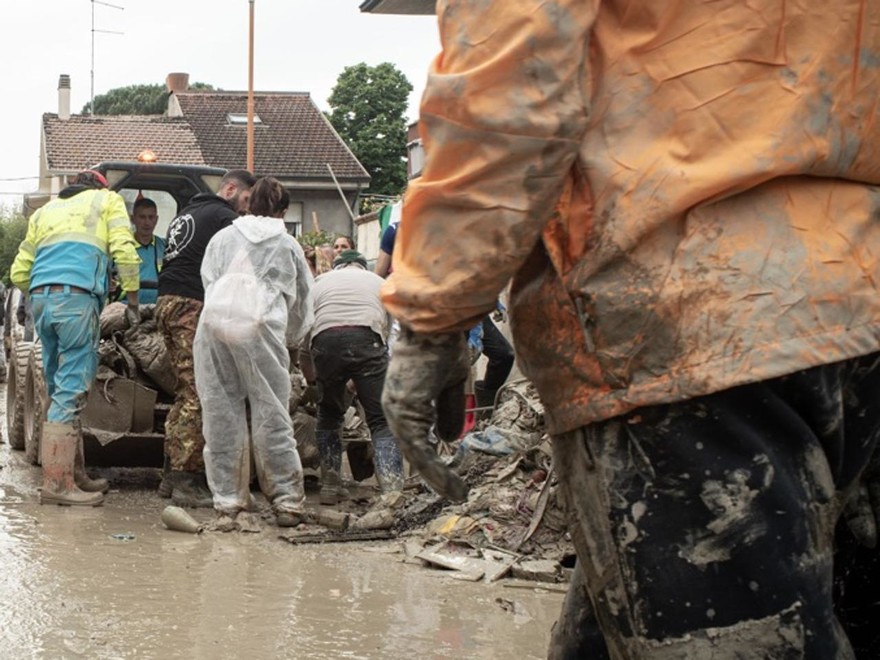 alluvione_emiliaromagna.jpeg