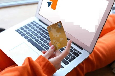 La passione degli italiani per gli acquisti online