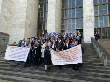 Sciopero magistrati, flash mob e sit-in