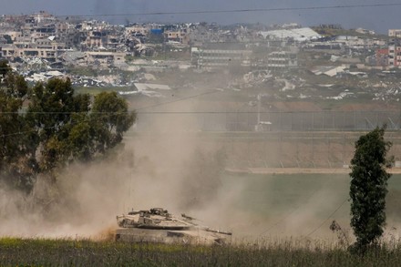 Gaza, Israele ha ripreso i bombardamenti