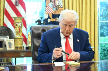 Trump, stop ai dazi per 3 mesi. Tariffe super solo per la Cina