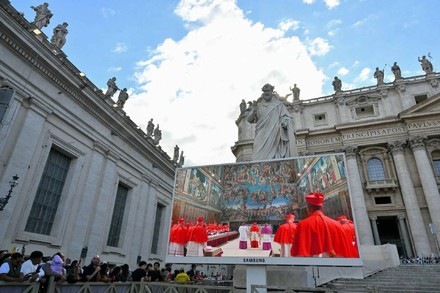 Secondo giorno di conclave, prevista 4 votazioni 