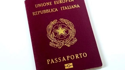 Cittadinanza italiana: la stretta è legge, ecco cosa cambia