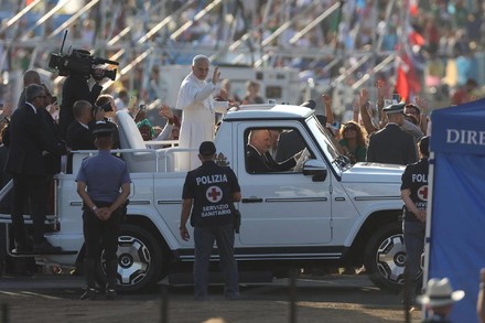 Giubileo dei giovani, ultima giornata: 1 milione a Tor Vergata