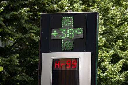 Il caldo stringe la morsa sull'Italia, oggi 6 città a rischio