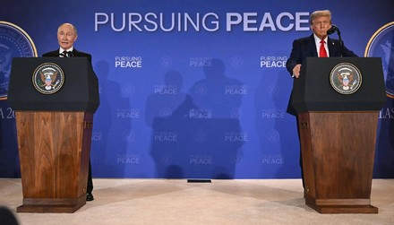 In Alaska nulla di fatto tra Trump e Putin; solo vetrina